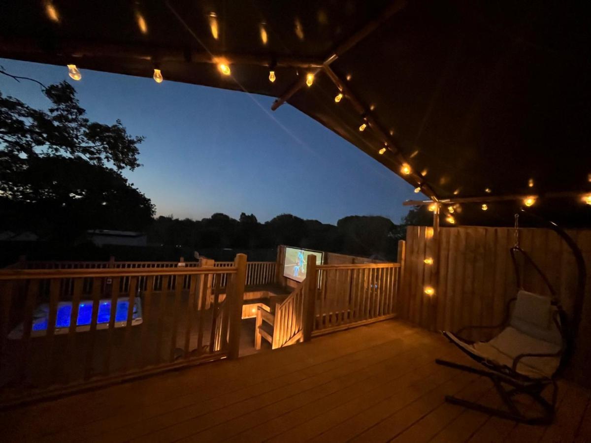 Aladdin Safari Tent 滕比 外观 照片