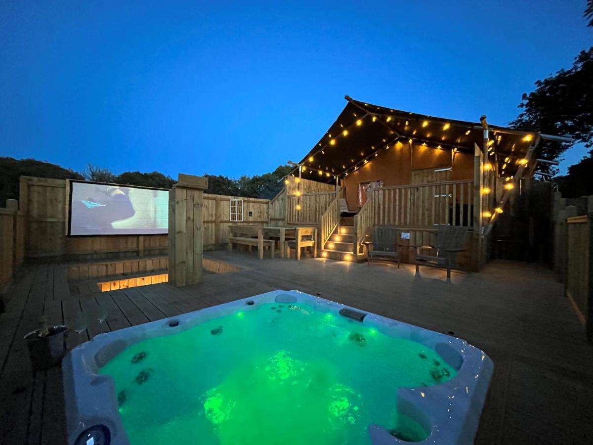 Aladdin Safari Tent 滕比 外观 照片